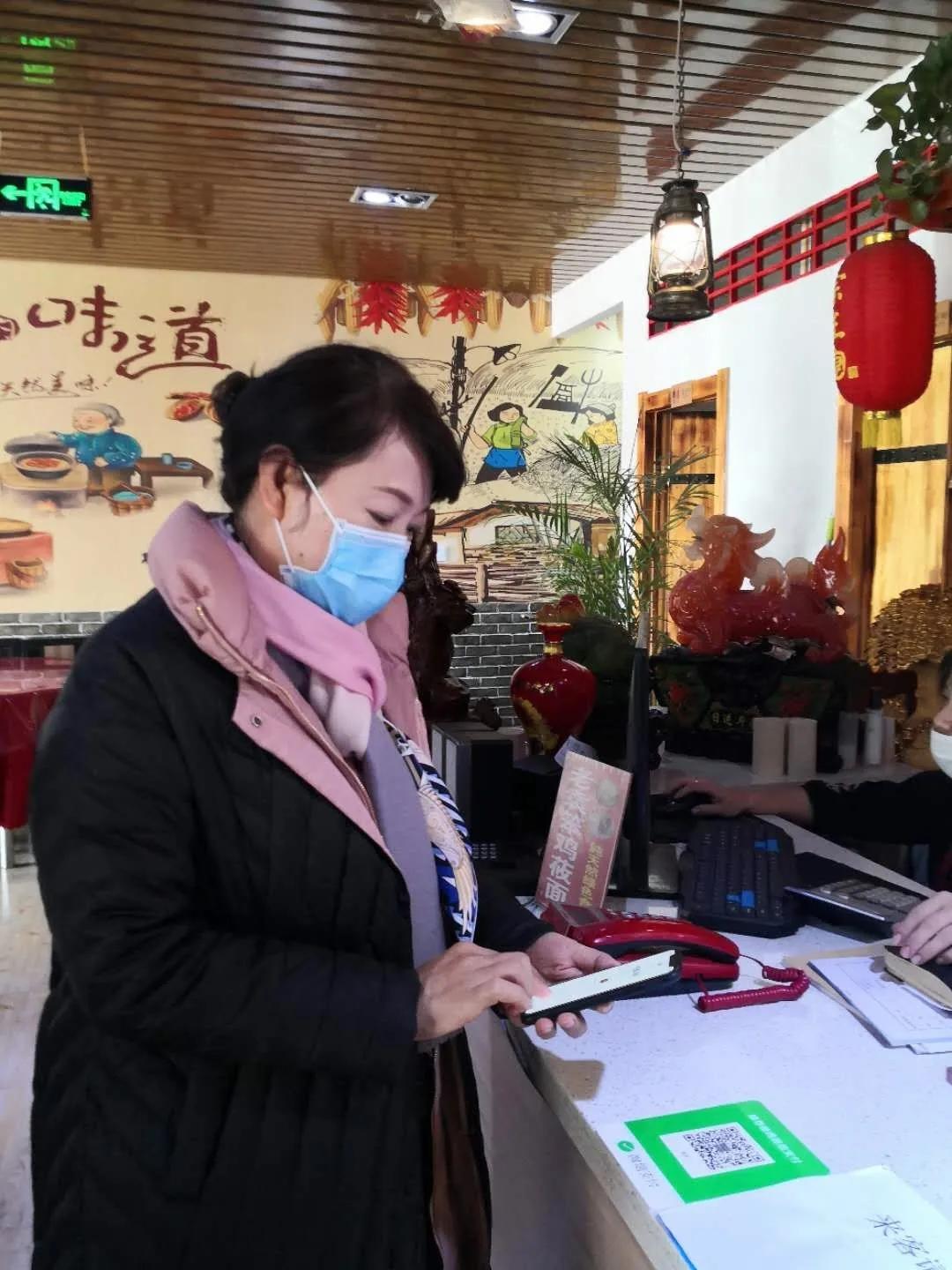 王丽霞为武川莜面代言,呼和浩特市委书记为武川莜面代言