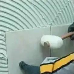 厨房瓷砖太旧了怎么修复,厨房瓷砖太脏怎么翻新