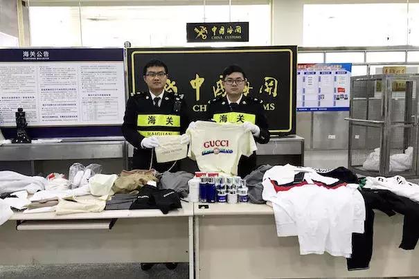 lvgucci包包,从香港买了些gucci包包被海关查