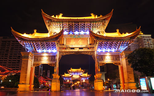 国内著名广场有哪些各省市著名城市广场盘点