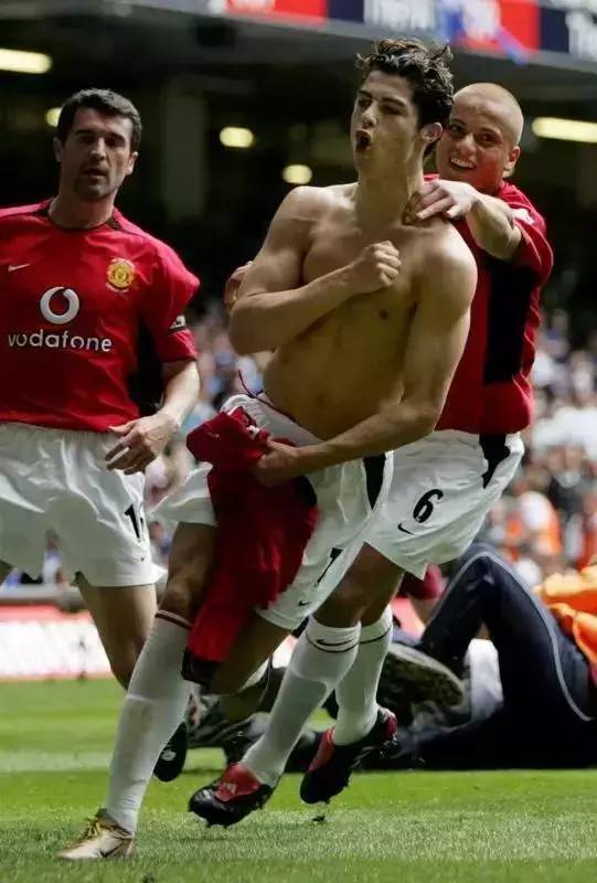 c罗的巅峰期为什么这么长,c罗巅峰时刻全集