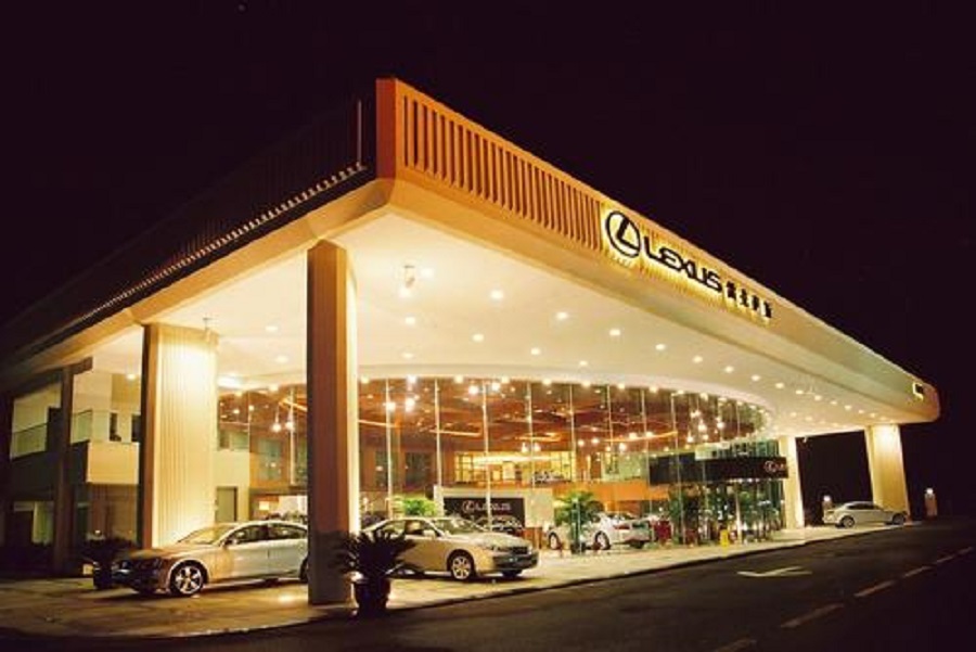 加价、亏损、躺赚、破产、退网、倒闭，4S店会被市场杀死吗？