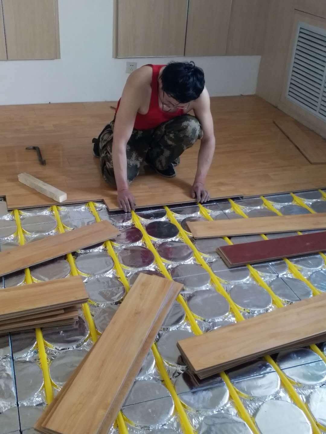 地暖铺木地板有甲醛怎么办,地暖专用木地板有甲醛吗