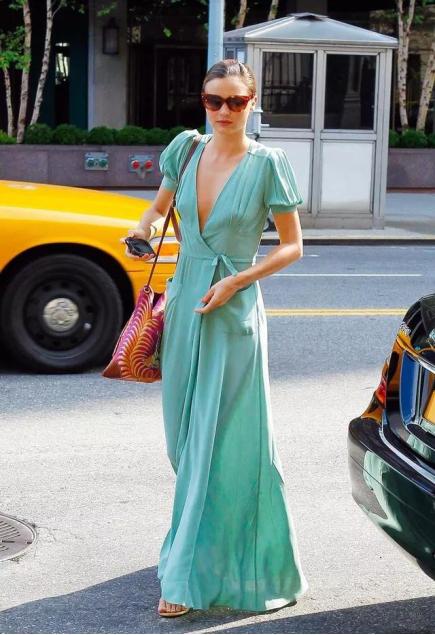 大胸不时髦？小胸不性感？打破你对size的所有成见吧