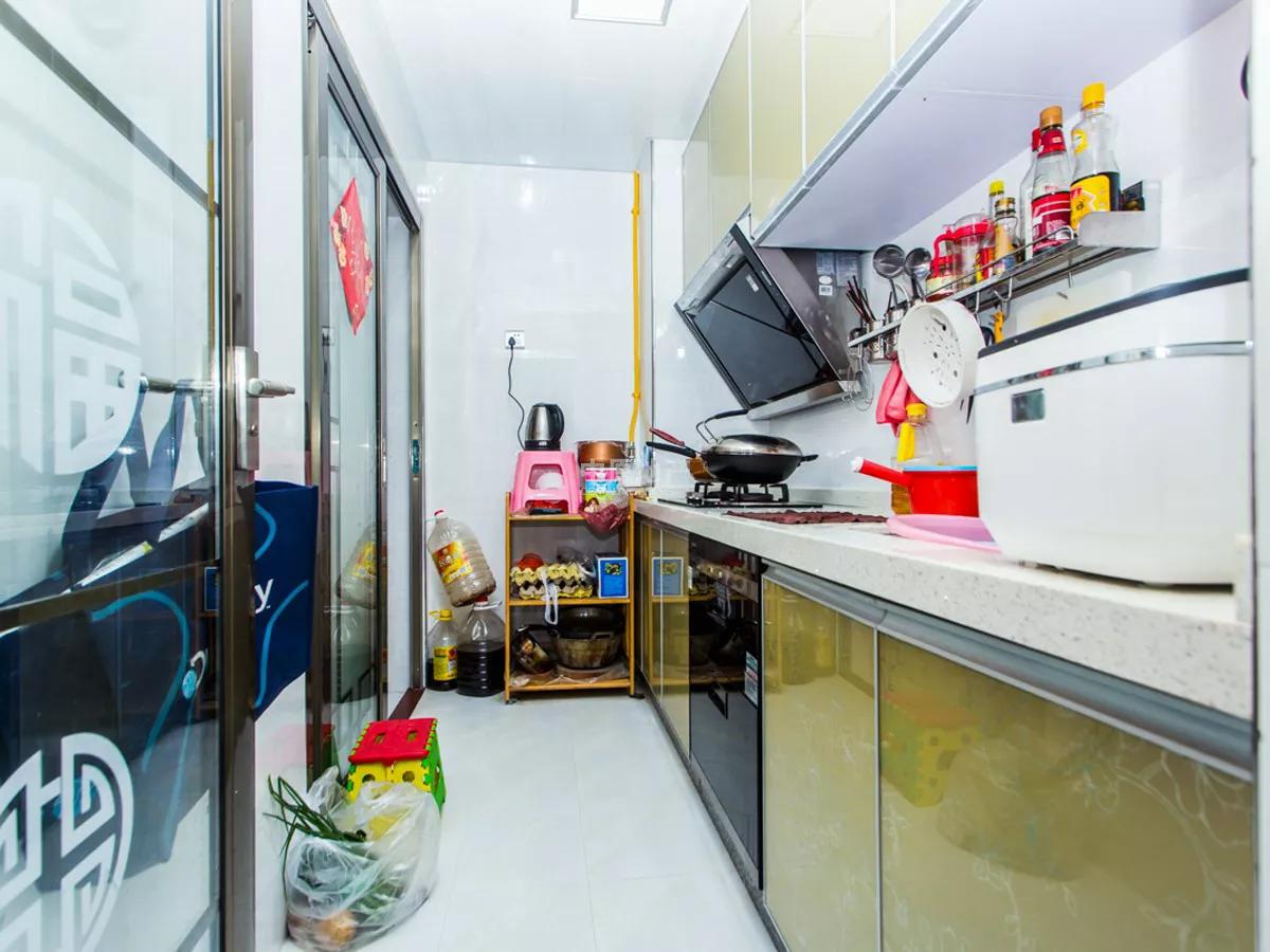 200万在深圳能买到什么样的别墅,深圳目前最值得购买的住宅