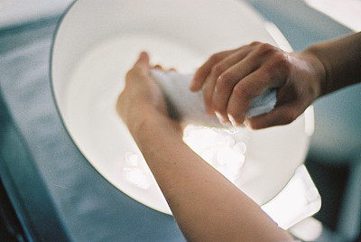 换季衣物清洗,靴子换季后怎么清洗