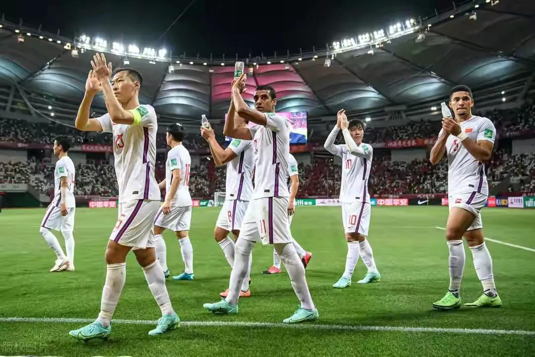 国足12人,国足世预赛12强名单公布