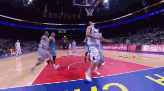 赵睿连续两次失误,赵睿连续失误两次