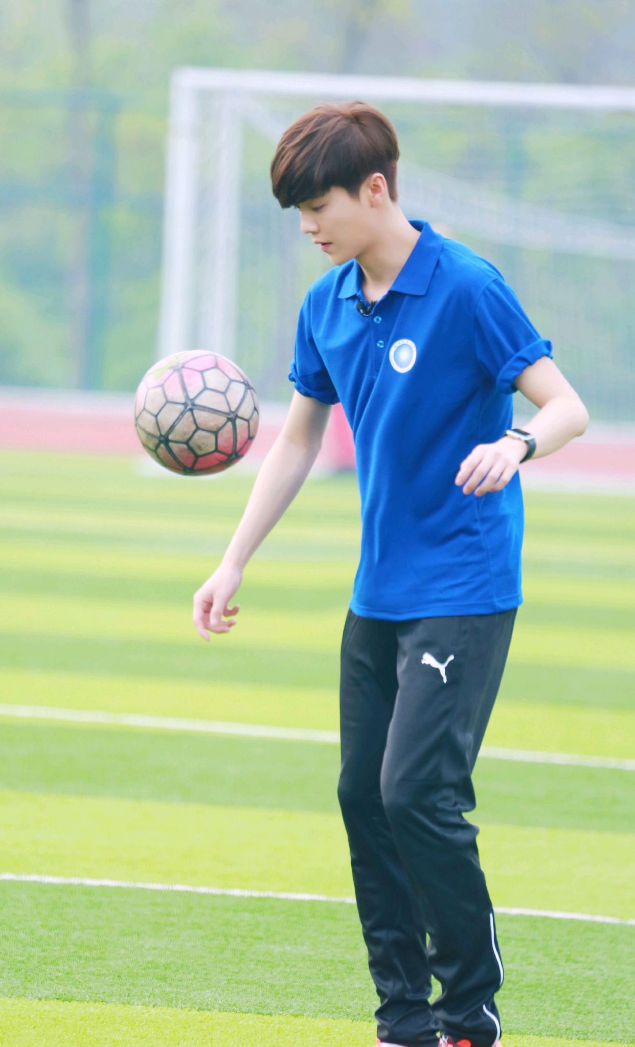 鹿晗奔跑吧兄弟足球,鹿晗足球水平到底怎么样