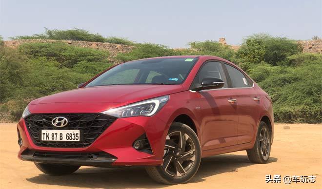 2011年现代瑞纳verna怎么开后备箱,现代verna瑞纳自动挡高配版