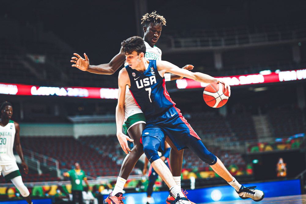 中国16岁篮球天才u19比赛,u19篮球59分