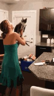 上厕所没有厕纸只能用绳子,上厕所没有卫生纸能用吗