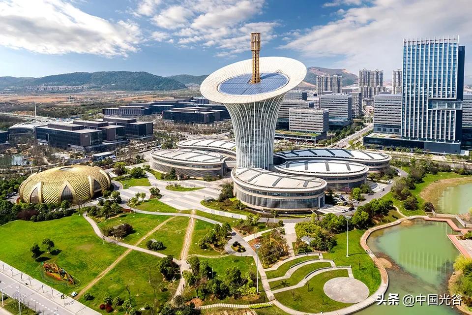 《南方周末》|科创中心崛起：“最好的篮子要装最好的菜”