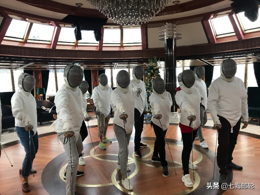 喜欢邮轮的人都要体验一次的英式服务