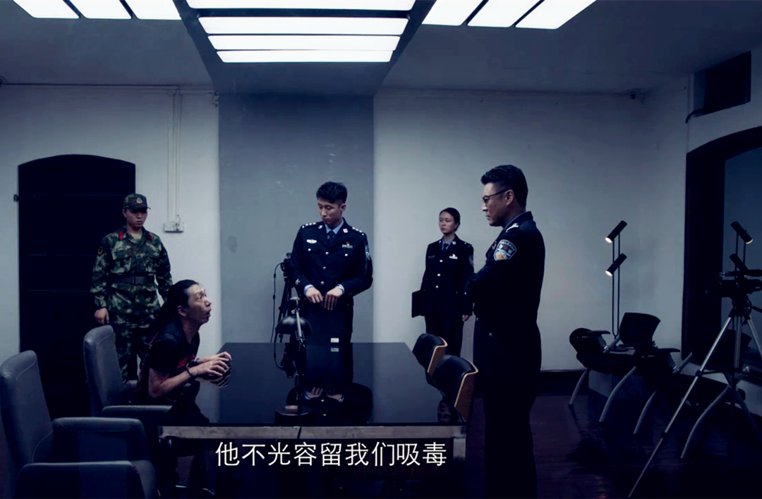 破冰行动赵嘉良李维民抢外套,破冰行动李维民打电话给赵嘉良