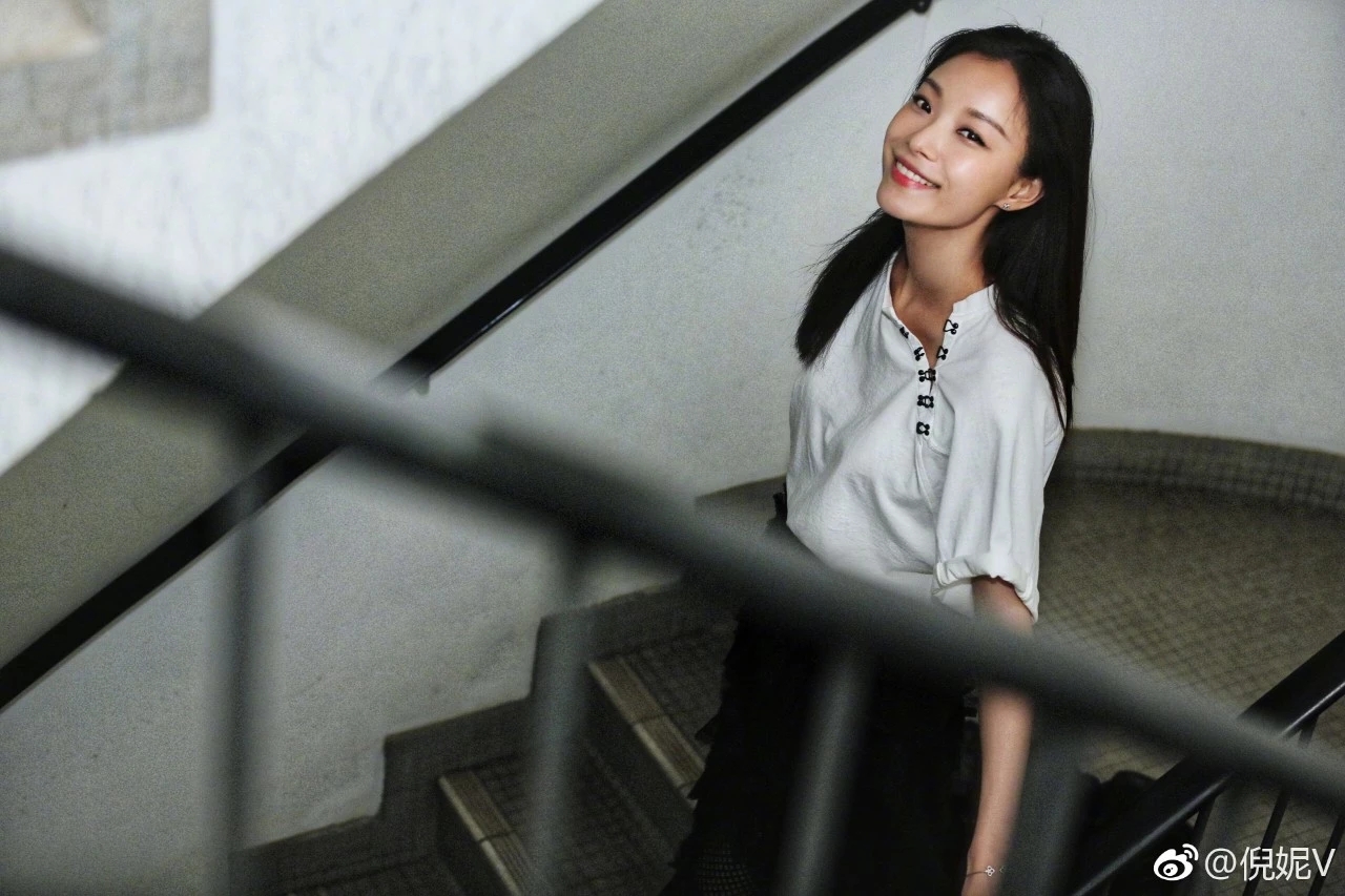 倪妮怎么被张艺谋看上的,倪妮是怎么被张艺谋选中的