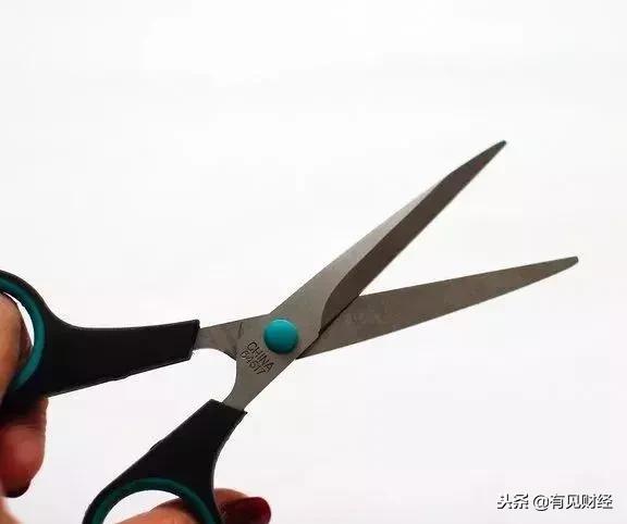 魔都28岁金融女突然患癌写下：有些路只能一个人走