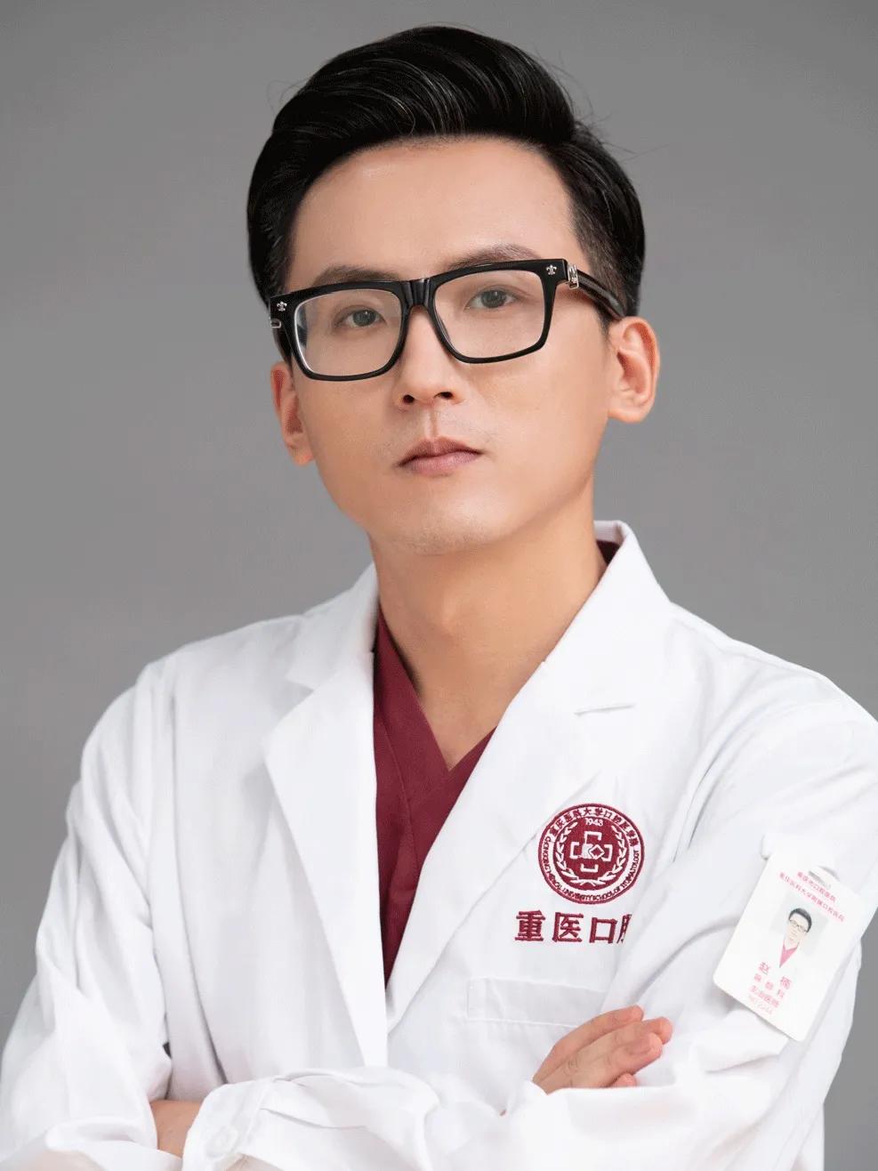 中国医师节致敬最美白衣天使,中国医师节致敬可爱的人