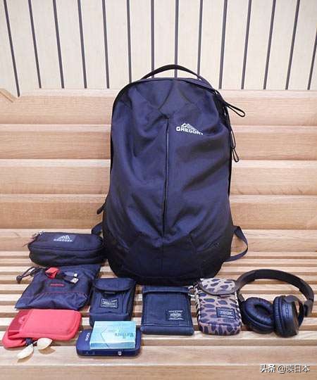 日本人的背包后面到底有什么,日本人背包都放什么