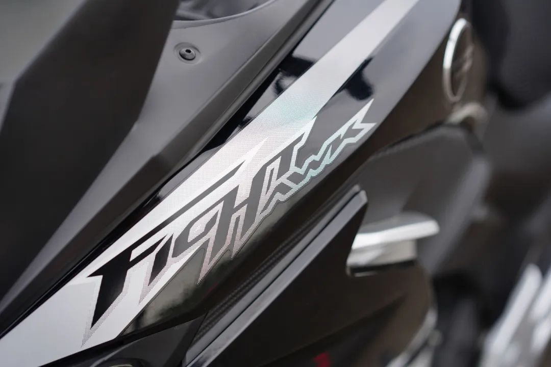 本田新大洲cbf190x摩旅,新大洲本田cbf190r对比豪爵nk150