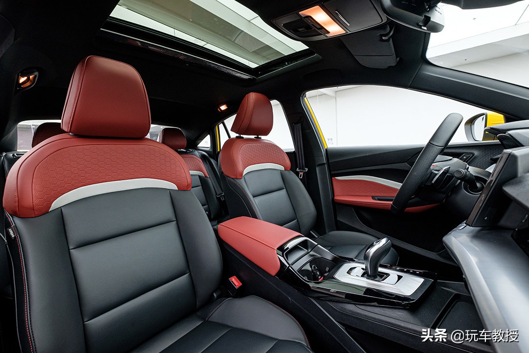 最新名爵mg5深度测评,不输大牌的车