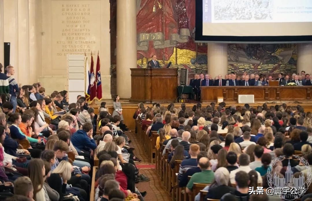 俄罗斯莫斯科国立大学申请条件,俄罗斯留学上学