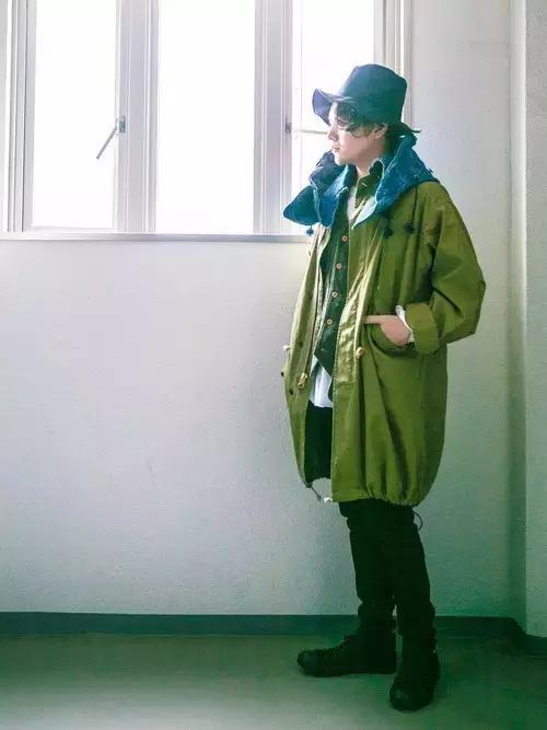 今天余文乐老师要为你们上一堂军装搭配课,答应我要好好学习哟!