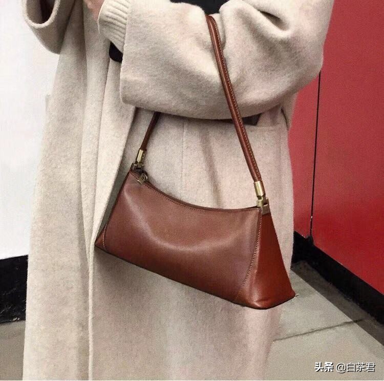 2019最热的大牌腋下包,2022最值得买的腋下包