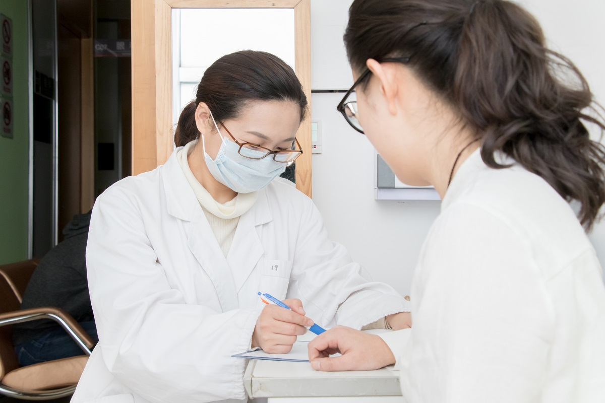 生完孩子如何预防子宫不来月经,生完孩子子宫恢复好会来例假吗