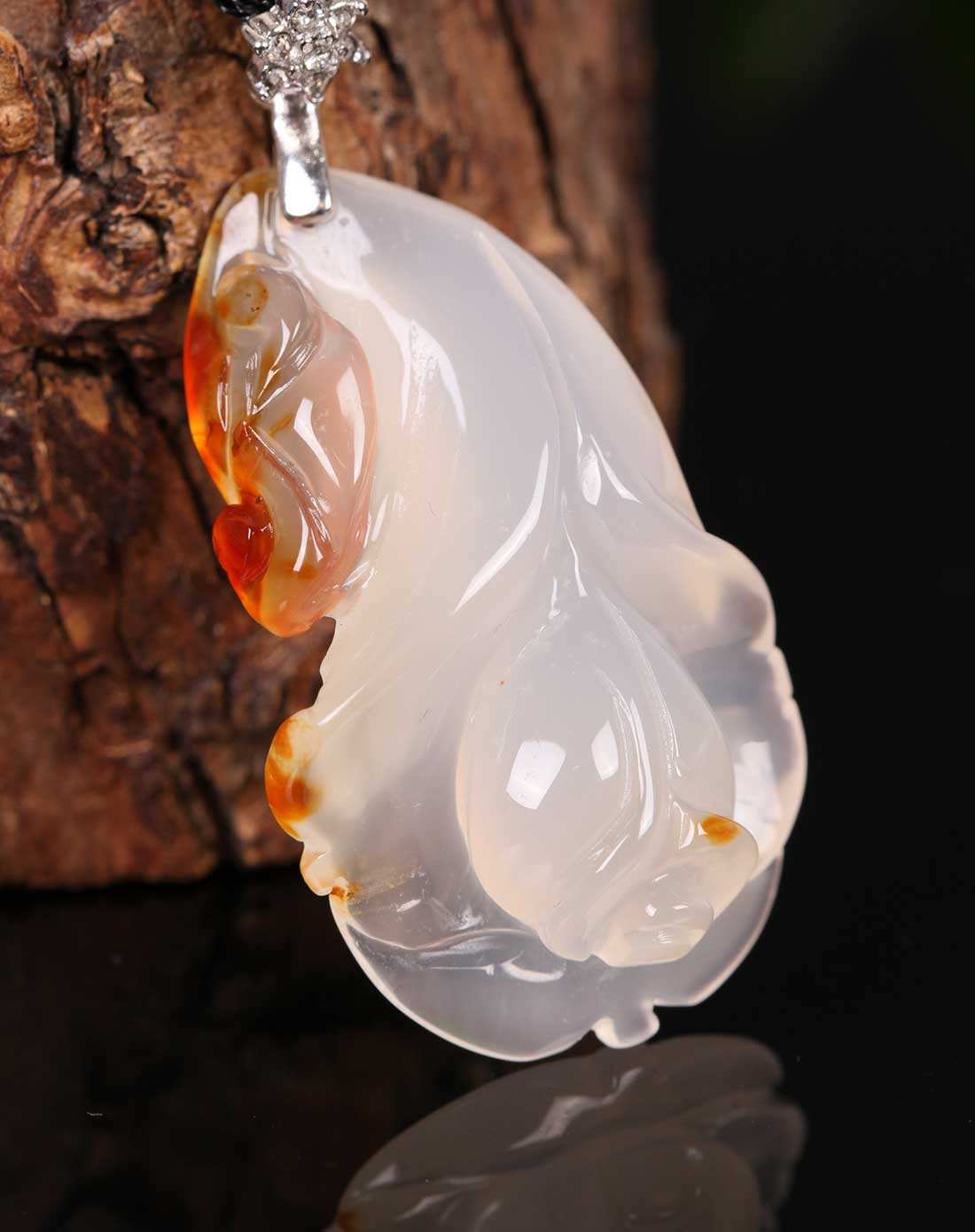 玉髓是水晶一类吗,玉髓是翡翠的一种么