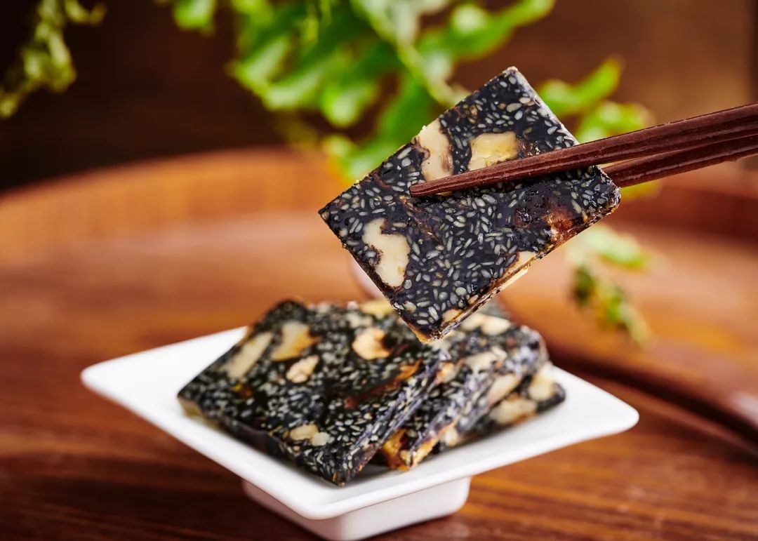 便宜的阿胶糕做法,阿胶糕现在怎么这么便宜