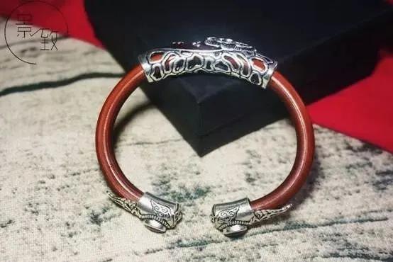 鸡血藤手镯是什么东西制作的,鸡血藤手镯用的是根部还是枝干