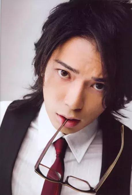 中国偶像团体解散的有哪些,偶像团体解散粉丝哭