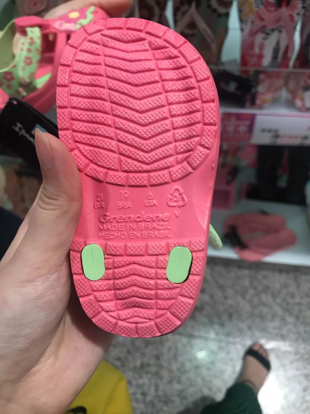 儿童凉鞋什么材质耐穿又好看,儿童凉鞋怎么推荐