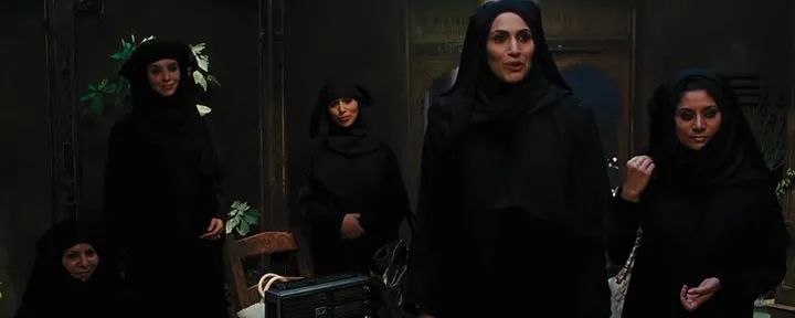 RR·TRENDS|OldMoney与NewMoney间的高定之争