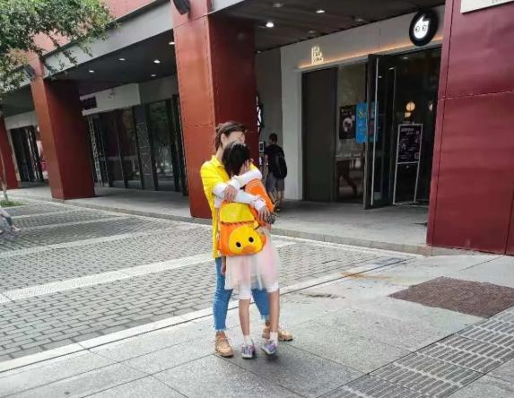 两个黄鹂趣味课堂,两个黄鹂主题课