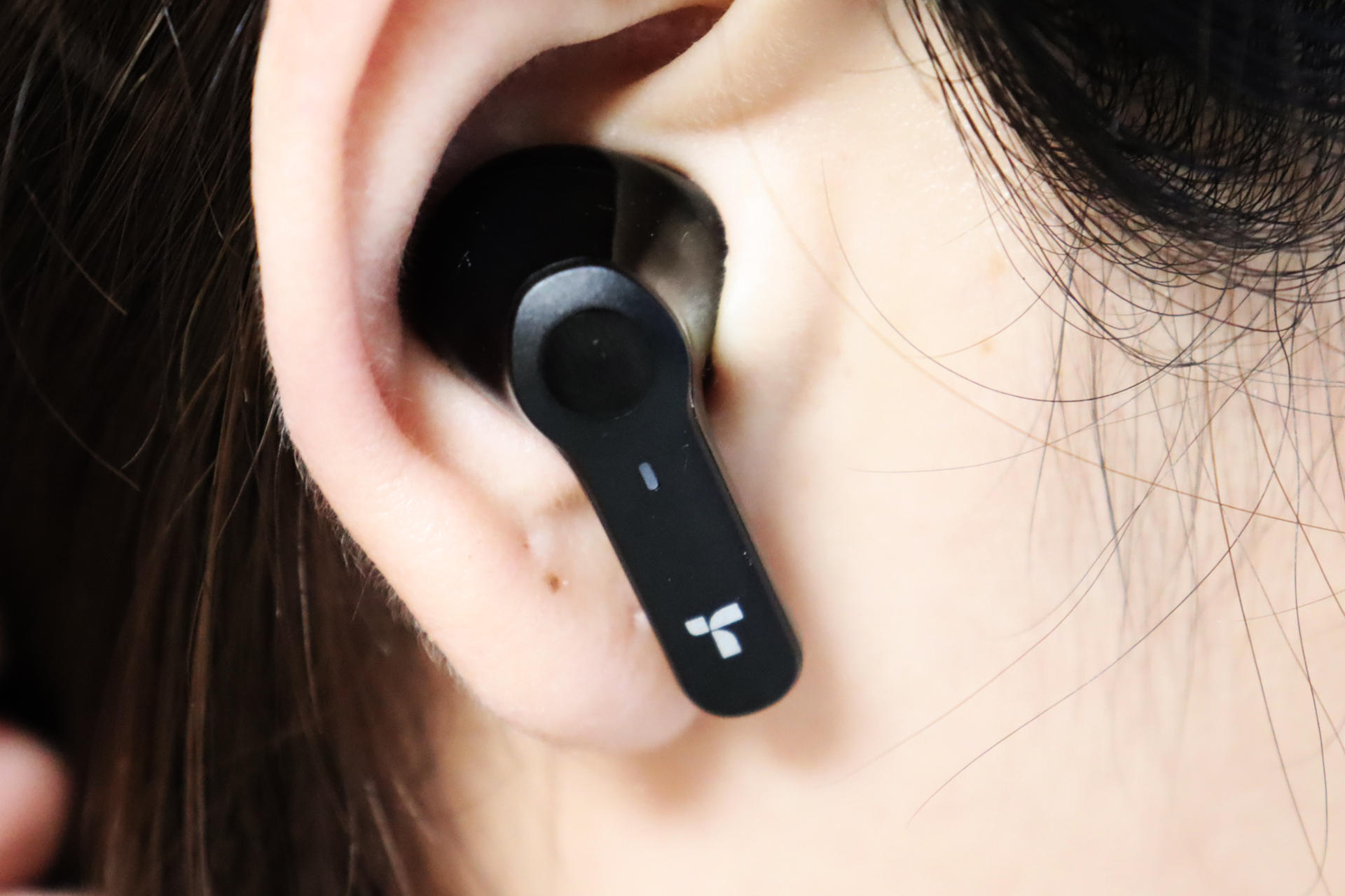 鲸腔有线耳机,500元图拉斯蓝牙耳机降噪测评