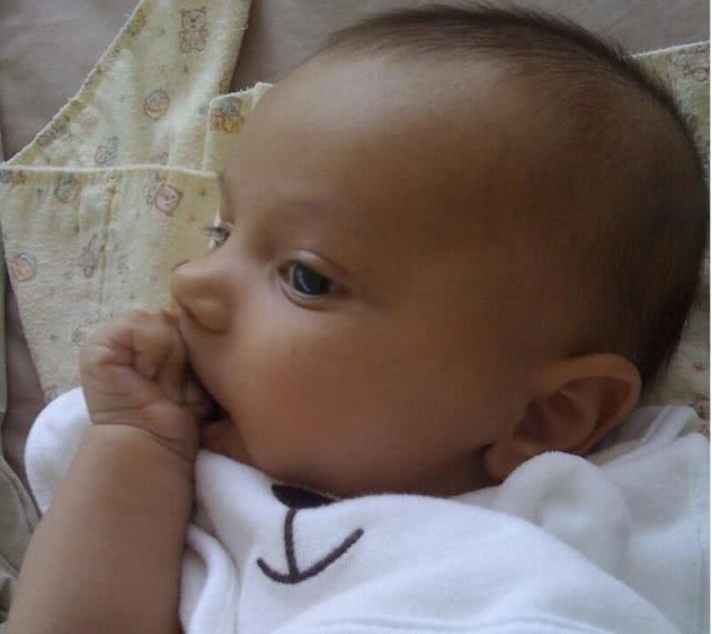 婴儿护理视频教程新手,新生儿护理妈妈指南新手