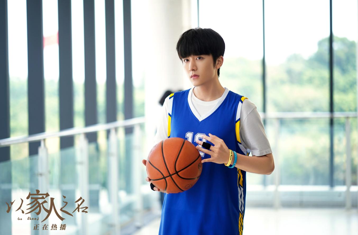 李海潮回忆贺子秋第几集,贺子秋和李海潮什么关系