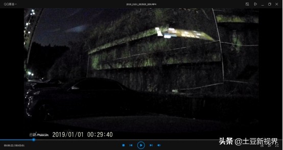 如何挑选行车记录仪内存卡,选择什么款式的行车记录仪最好