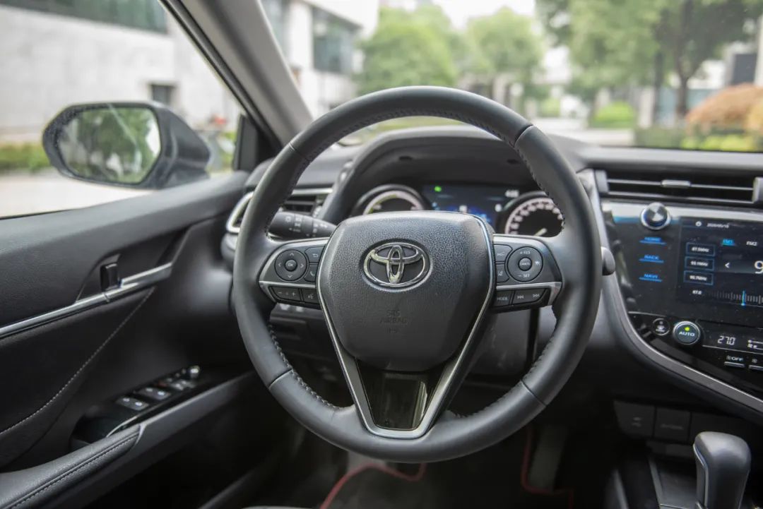 凯美瑞与佳美怎么选,03年丰田佳美和凯美瑞哪个好