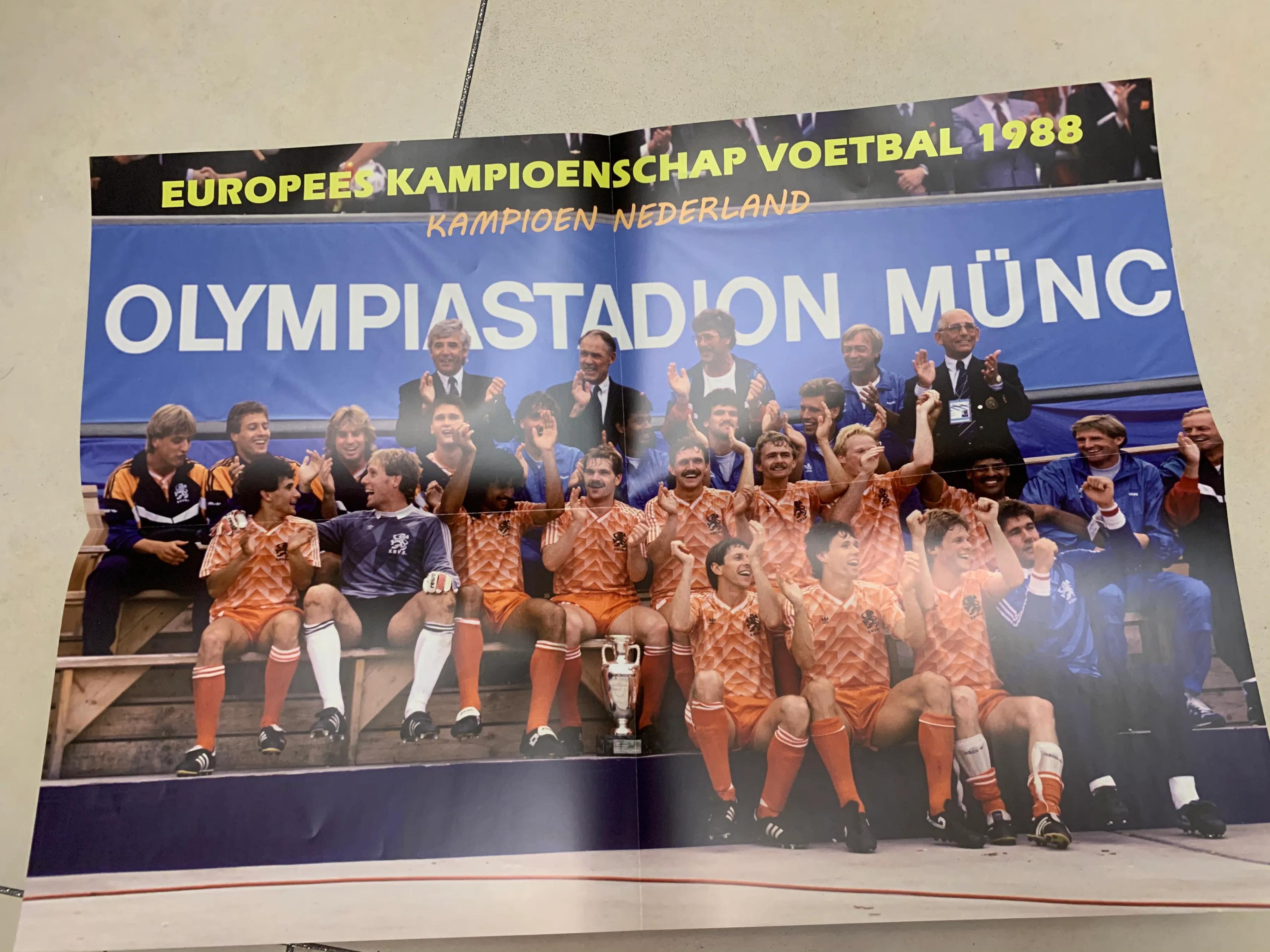 欧洲杯荷兰vs土耳其海报,荷兰vs乌克兰海报