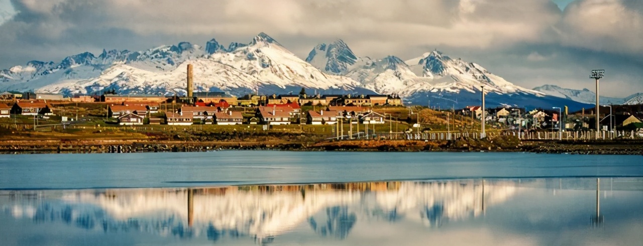 美洲“足球上的国家”,美女大多是球迷,偶遇建议去球场