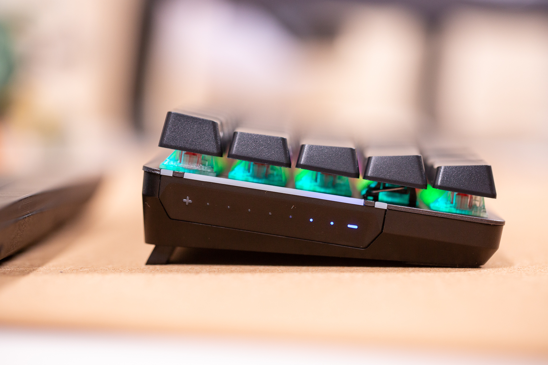 rog信仰败家之眼机箱,败家之眼rog8pro