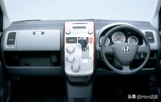 飞度衍生的车型,本田飞度freed价格