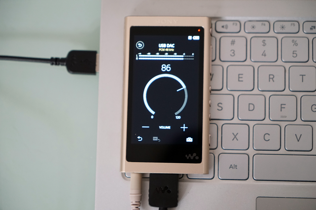 索尼sonynw-a55hi-res播放器测评,索尼a55有必要用耳放吗