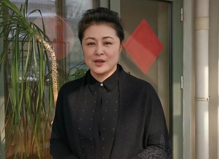 被赵本山捧红的谢大脚,赵本山谢大脚的高清图片