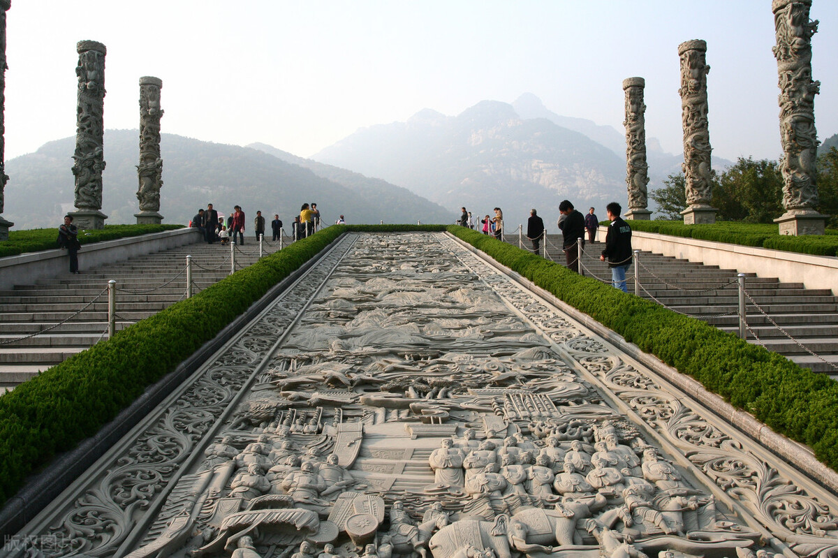 天地国亲师位的正确解读,天地君亲师位为啥师字少一撇