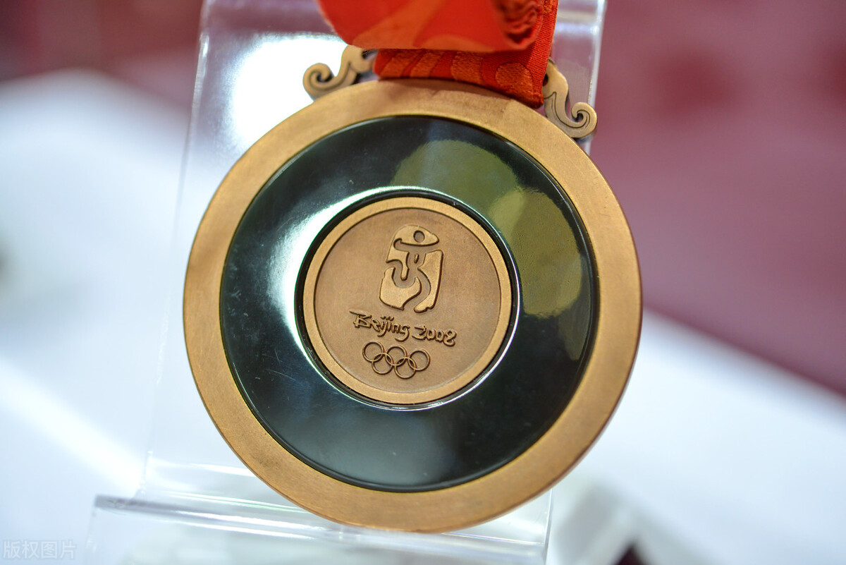 2008金镶玉奖牌现在值多少钱,中国2008年奥运奖牌金镶玉