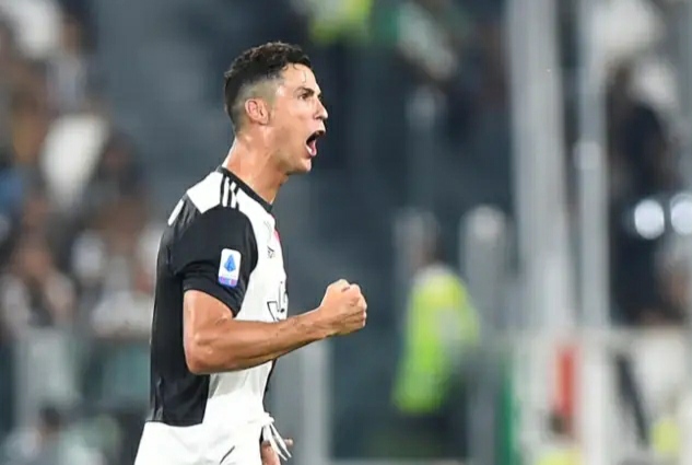 足球场上的人生哲理:“未到最后时刻，不要轻言放弃！”